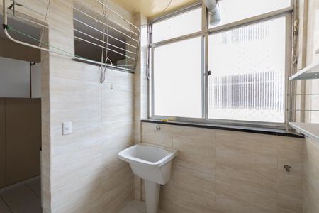 Apartamento à venda com 84m², 2 quartos e 1 vagaÁrea de Serviço