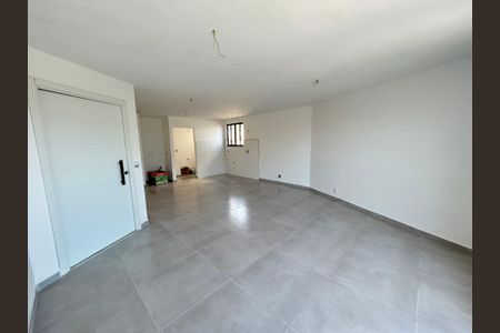 Apartamento para alugar com 86m², 2 quartos e 1 vagaSala