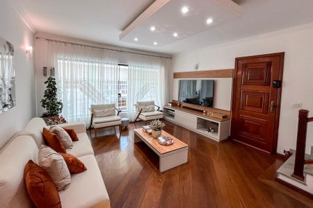 Casa à venda com 200m², 3 quartos e 3 vagasSala