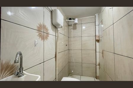 Casa para alugar com 30m², 1 quarto e sem vagaBanheiro