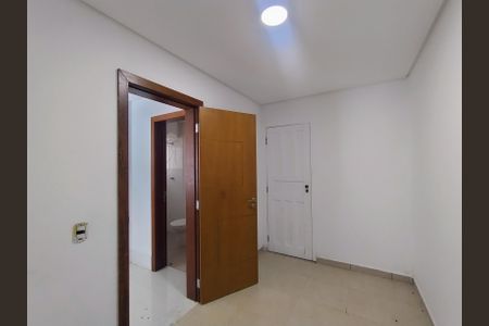Casa de condomínio para alugar com 460m², 3 quartos e 6 vagasQuarto de Serviço