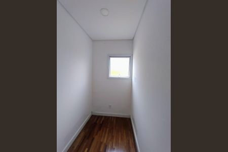 Casa de condomínio para alugar com 460m², 3 quartos e 6 vagasSuíte 3 Closet