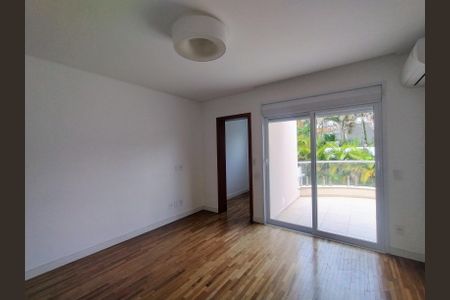 Casa de condomínio para alugar com 460m², 3 quartos e 6 vagasSuíte 3