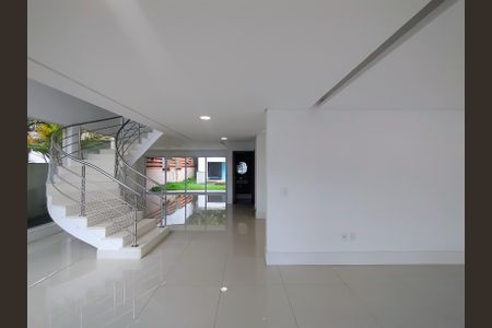 Sala  de casa de condomínio para alugar com 3 quartos, 460m² em Parque Terra Nova Ii, São Bernardo do Campo