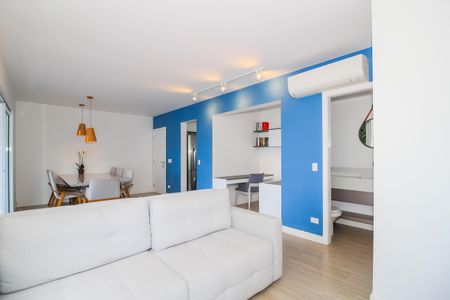 Apartamento à venda com 100m², 2 quartos e 3 vagasSala