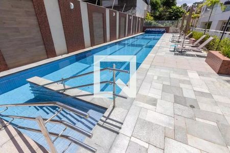 Apartamento à venda com 100m², 2 quartos e 3 vagasPiscina