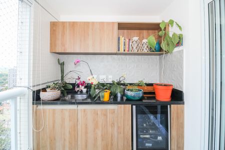 Varanda de apartamento à venda com 2 quartos, 100m² em Lapa, São Paulo