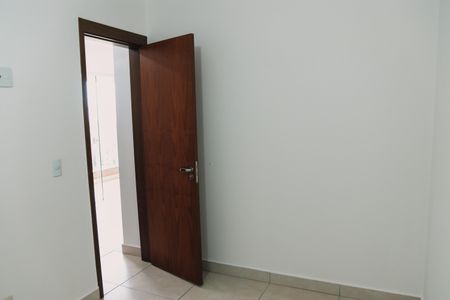 Apartamento para alugar com 70m², 2 quartos e 1 vaga Apartamento para alugar com 70m², 2 quartos e 1 vagaQuarto