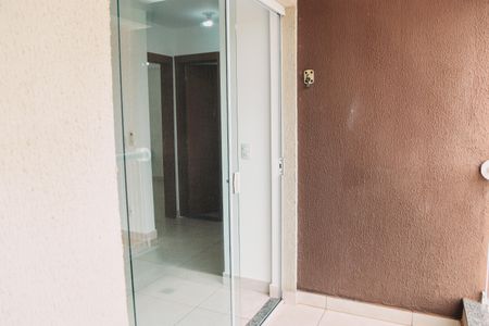 Varanda da Sala de apartamento para alugar com 2 quartos, 70m² em Santa Genoveva, Goiânia