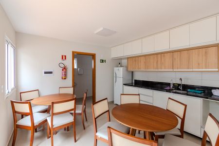 Apartamento para alugar com 52m², 2 quartos e 1 vagaÁrea comum - Salão de festas