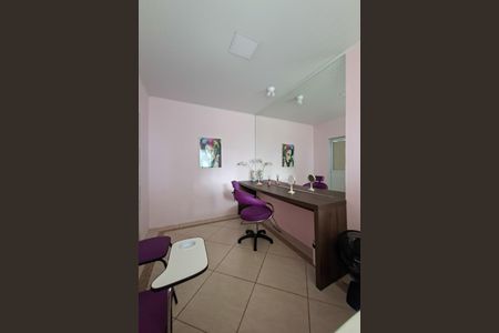 Apartamento para alugar com 100m², 2 quartos e 2 vagasEspaço mulher