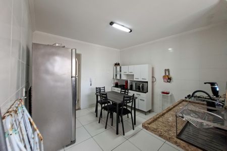 Apartamento para alugar com 100m², 2 quartos e 2 vagasCozinha 