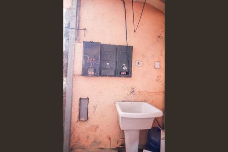 Casa para alugar com 50m², 2 quartos e sem vagaÁrea de Serviço