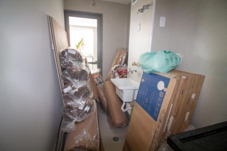 Apartamento à venda com 81m², 2 quartos e 1 vagaÁrea de Serviço