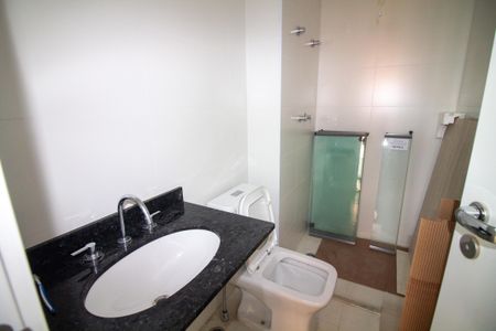 Apartamento à venda com 81m², 2 quartos e 1 vagaBanheiro