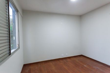 Apartamento à venda com 195m², 4 quartos e 2 vagasquarto 3