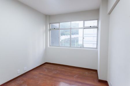 Apartamento à venda com 195m², 4 quartos e 2 vagasquarto 1