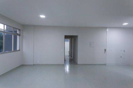 Apartamento à venda com 195m², 4 quartos e 2 vagassala