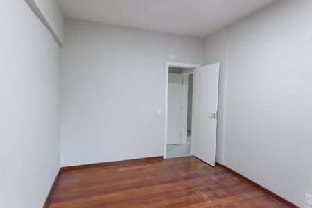 Apartamento à venda com 195m², 4 quartos e 2 vagasquarto 1