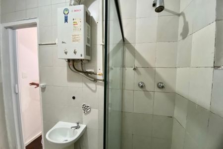Apartamento à venda com 47m², 1 quarto e sem vagaBANHEIRO