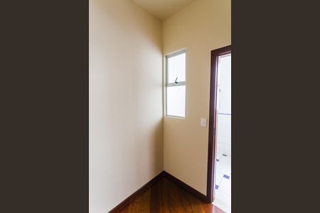 Apartamento para alugar com 135m², 4 quartos e 2 vagasQuarto de Serviço