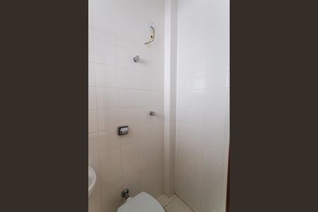 Apartamento para alugar com 135m², 4 quartos e 2 vagasBanheiro de serviço