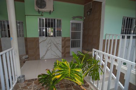 Casa para alugar com 65m², 2 quartos e 1 vagaVaranda