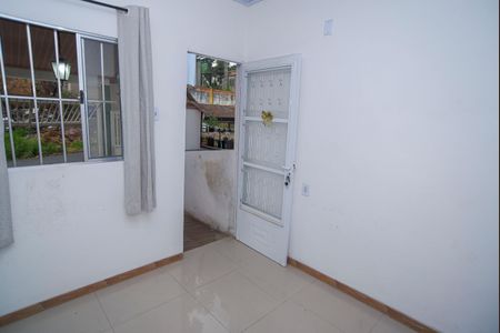 Sala de casa para alugar com 2 quartos, 65m² em São Lucas, Viamão