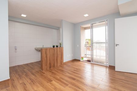 Sala de apartamento para alugar com 1 quarto, 51m² em Parque da Mooca, Santo André