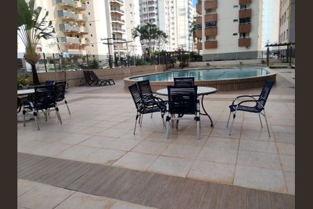 Apartamento para alugar com 90m², 2 quartos e 1 vagaÁrea comum - Piscina