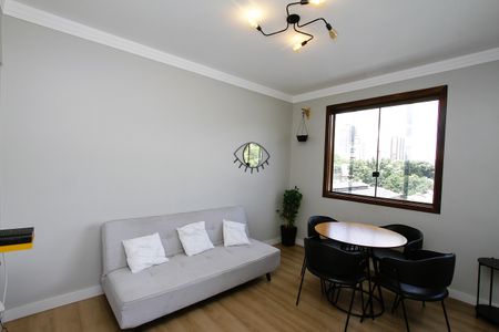 Sala de apartamento para alugar com 1 quarto, 40m² em Barro Preto, Belo Horizonte