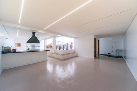 Casa para alugar com 250m², 3 quartos e 4 vagas Casa para alugar com 250m², 3 quartos e 4 vagasSalão