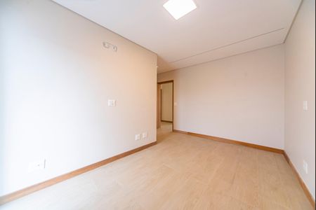 Casa para alugar com 250m², 3 quartos e 4 vagas Casa para alugar com 250m², 3 quartos e 4 vagasQuarto 3