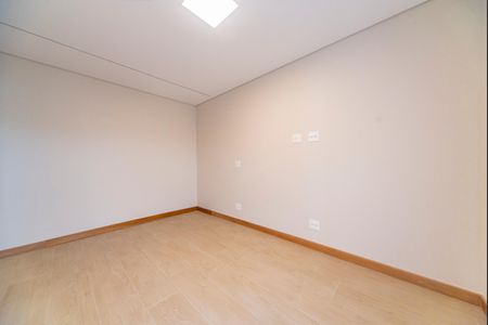 Casa para alugar com 250m², 3 quartos e 4 vagas Casa para alugar com 250m², 3 quartos e 4 vagasQuarto 3