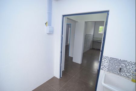 Casa para alugar com 65m², 2 quartos e 1 vagaÁrea de Serviço