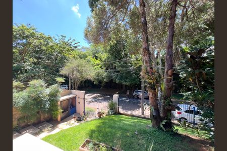 Casa de condomínio para alugar com 400m², 4 quartos e 5 vagas Casa de condomínio para alugar com 400m², 4 quartos e 5 vagasVista da Área de Serviço