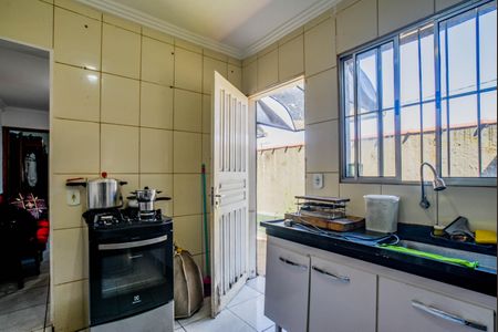 Casa à venda com 130m², 2 quartos e 2 vagasCozinha