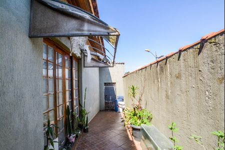 Casa à venda com 130m², 2 quartos e 2 vagasÁrea de Serviço