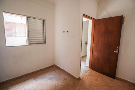 Sala de casa para alugar com 1 quarto, 42m² em Jardim Record, Taboão da Serra
