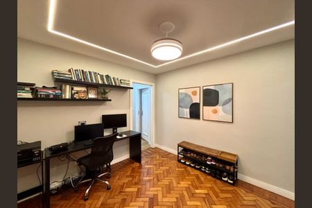 Apartamento à venda com 119m², 3 quartos e sem vagaHall de entrada 