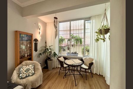 Apartamento à venda com 119m², 3 quartos e sem vagaSala