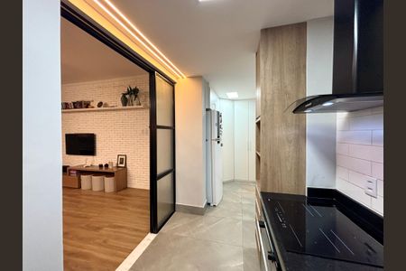 Apartamento à venda com 119m², 3 quartos e sem vagaCozinha