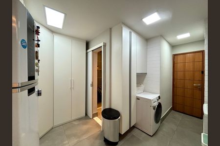 Apartamento à venda com 119m², 3 quartos e sem vagaÁrea de serviço