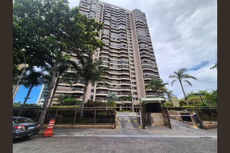 Apartamento à venda com 178m², 4 quartos e 2 vagasPortaria 