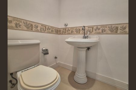 Apartamento à venda com 178m², 4 quartos e 2 vagasLavabo 