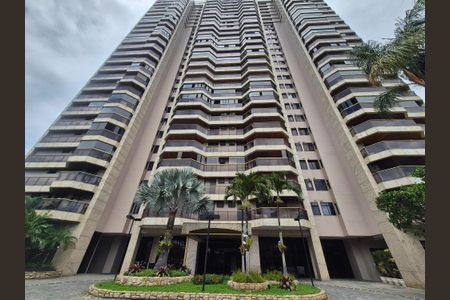 Apartamento à venda com 178m², 4 quartos e 2 vagasFachada 