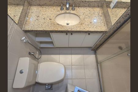 Apartamento à venda com 178m², 4 quartos e 2 vagasBanheiro Suíte 1 e 2