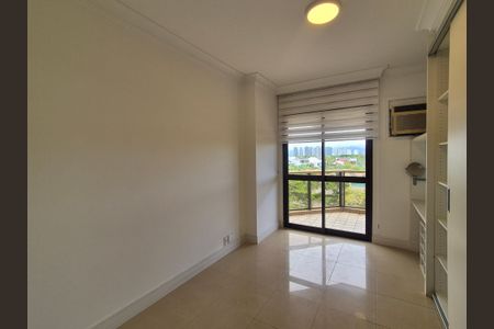 Apartamento à venda com 178m², 4 quartos e 2 vagasSuíte 3