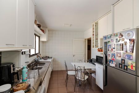 Apartamento à venda com 278m², 4 quartos e 3 vagasCozinha