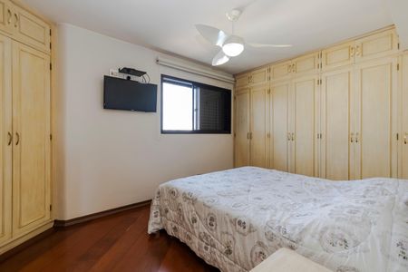 Apartamento à venda com 278m², 4 quartos e 3 vagasSuíte 2